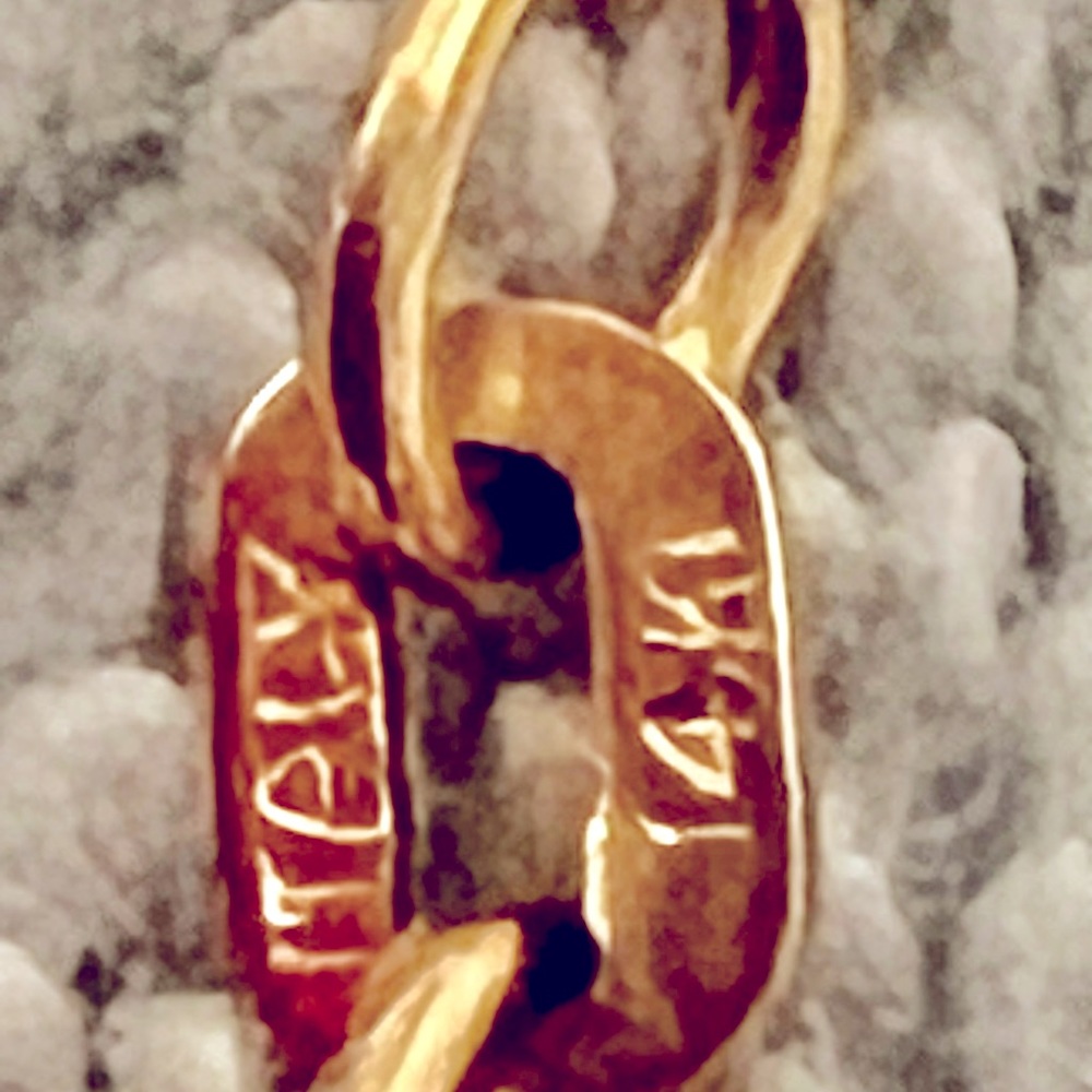 14kt Solid Yellow Gold Toggle Clasp 18” Bracelet. - image 6